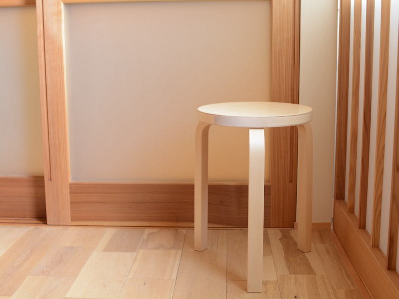 artek stool 60どう使う？？ – キナル diary